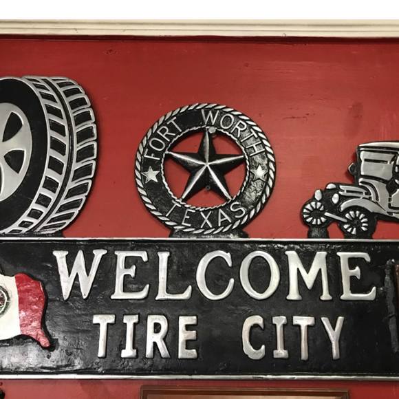 Profile Picture of Eddie Qarem (@eddieqarem) on Poshmark