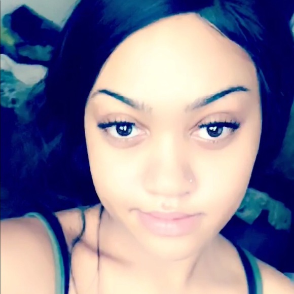 Profile Picture of Aaliyah Johnson (@liyahhhha) on Poshmark