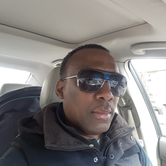 Profile Picture of Paul Hinds (@phinds1568) on Poshmark