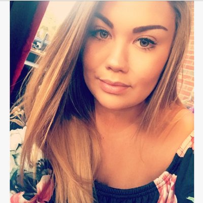 Profile Picture of Claire Ellis (@ClaireEllis943) on Twitter