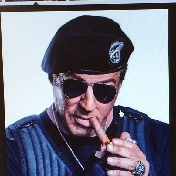 Profile Picture of Karam Samona (@karamsamona) on Poshmark