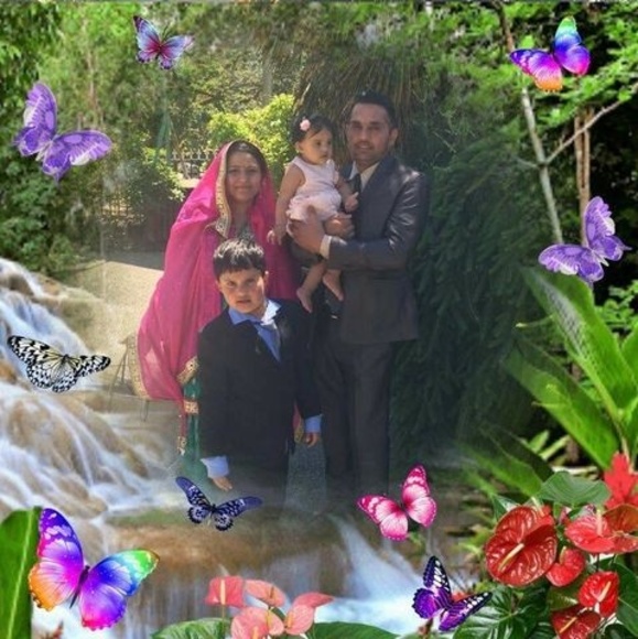 Profile Picture of Jaswinder Sahota (@jaswindersahota) on Poshmark