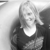 Profile Picture of Sara Douglas (@saradouglaschannel) on Youtube