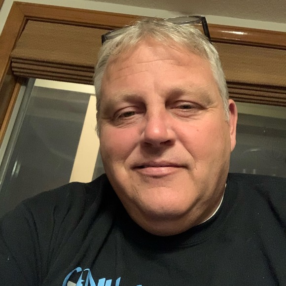 Profile Picture of Michael Crouch (@crouchm1027) on Poshmark
