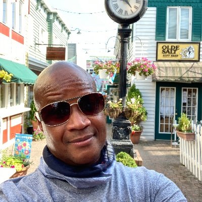 Profile Picture of Willie Allan Toombs (@WilwhatIwant) on Twitter
