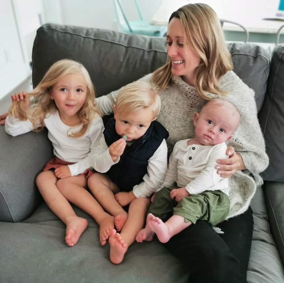 Profile Picture of Bernadetta Chmiel (@bernadettac) on Poshmark