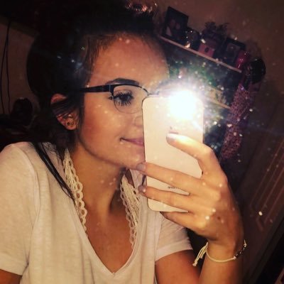 Profile Picture of Jasmine (@jasminewert24) on Twitter