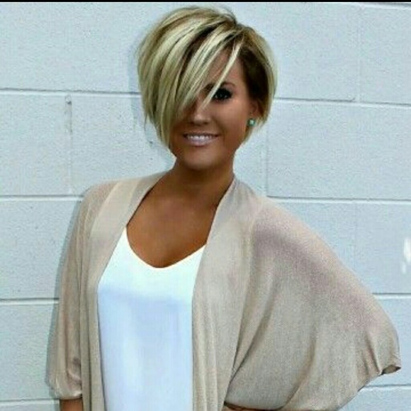 Profile Picture of Amanda Blasengame (@amandab75) on Poshmark