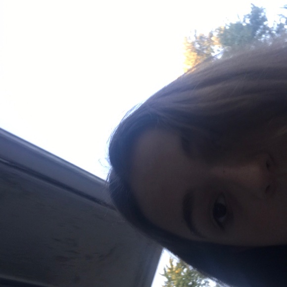 Jocelyne Daly - Poshmark Profile Picture of Jocelyne Daly (@jbirdie1117) on Poshmark