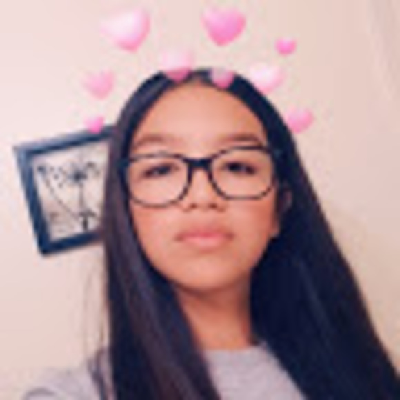 Profile Picture of Alondra arcos Arcos (@alondra_a274) on Poshmark