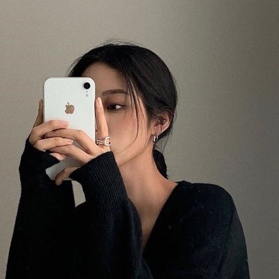 Profile Picture of ☁아☁ (@kim_joon_yoon) on Twitter