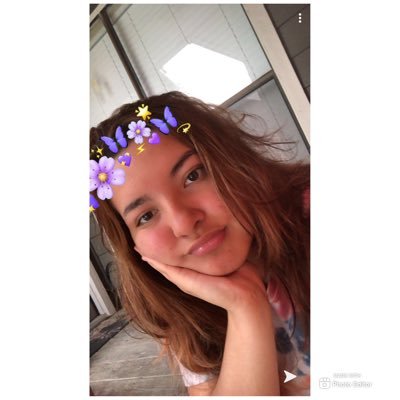 Profile Picture of Roxanne Calderon (@RoxanneCalder11) on Twitter