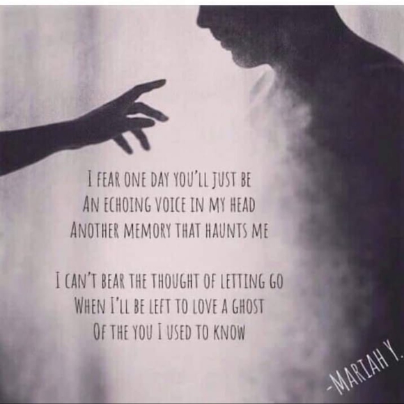 Profile Picture of Corina Manchester (@corinamancheste) on Poshmark