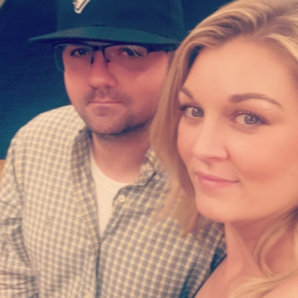 Tricia Botsch - Poshmark Profile Picture of Tricia Botsch (@mama3girls) on Poshmark