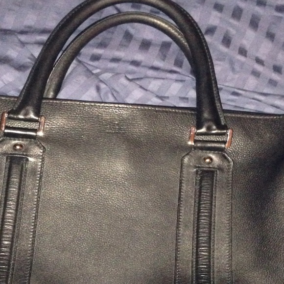 Profile Picture of Robert Mchone (@rmchone) on Poshmark