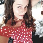 Profile Picture of Tracy Mullins (@brtcleaning) on Instagram