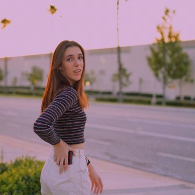 Profile Picture of Skye🦋 (@skylar_conway) on Twitter