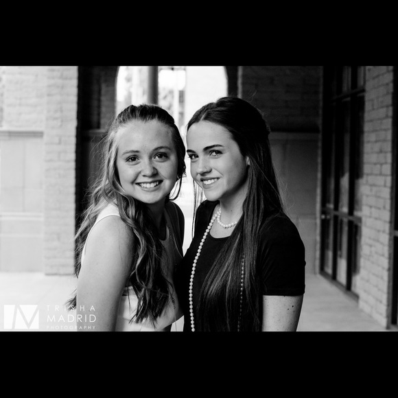 Profile Picture of Paloma Marolf (@palomamarolf) on Poshmark