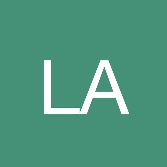 Profile Picture of Lana Akerly (@rainlazar) on Poshmark