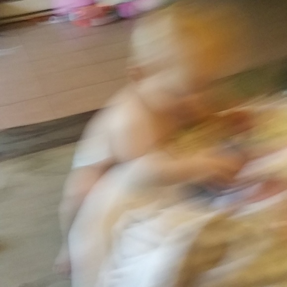 Profile Picture of Paula Frasure (@paulashafer) on Poshmark