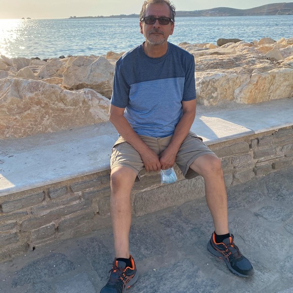 Demetre Karavanas - Poshmark Profile Picture of Demetre Karavanas (@deme4chariclia) on Poshmark