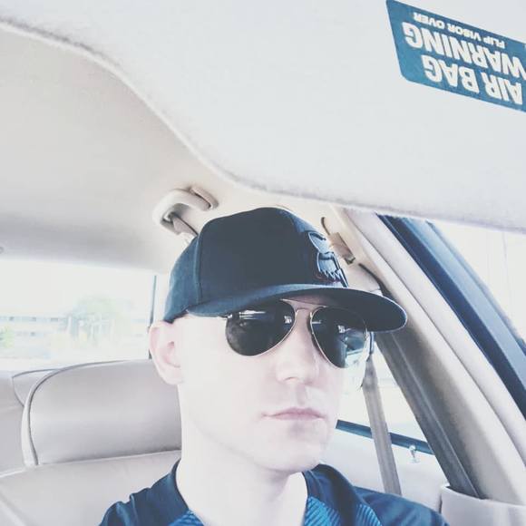 Profile Picture of Jason Kiska (@jkiska2) on Poshmark