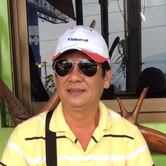 Profile Picture of Than Nguyen (@thannguyenvan32) on Poshmark