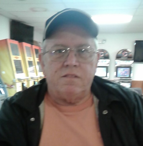 Profile Picture of Steve Burgess (@steveburgess511) on Poshmark