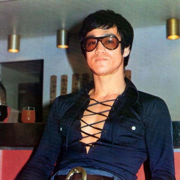 Profile Picture of Quinten Forkas (@bruce_leevis) on Poshmark