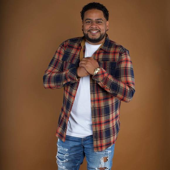 Profile Picture of Ricky Jimenez (@rickyroc) on Poshmark