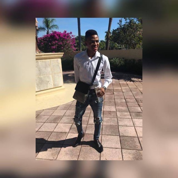 Profile Picture of Thabang Modiba (@thabz198) on Poshmark