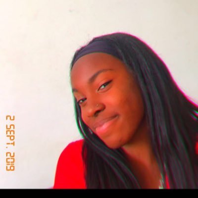 Profile Picture of Shiir_leyy (@PavretteS) on Twitter