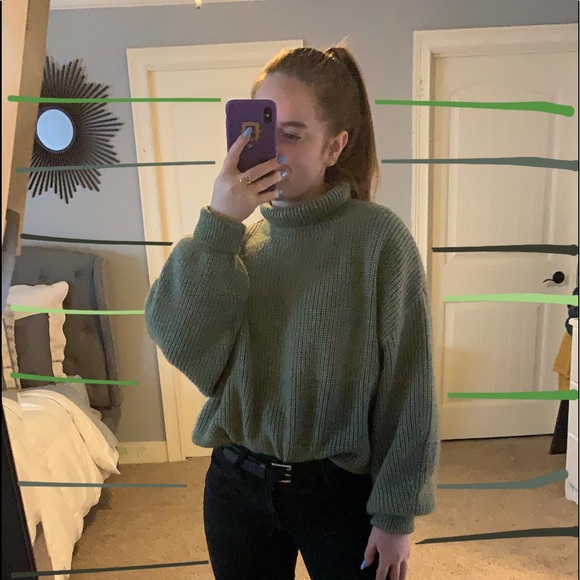 Profile Picture of Kc Wetherington (@kweth_) on Poshmark