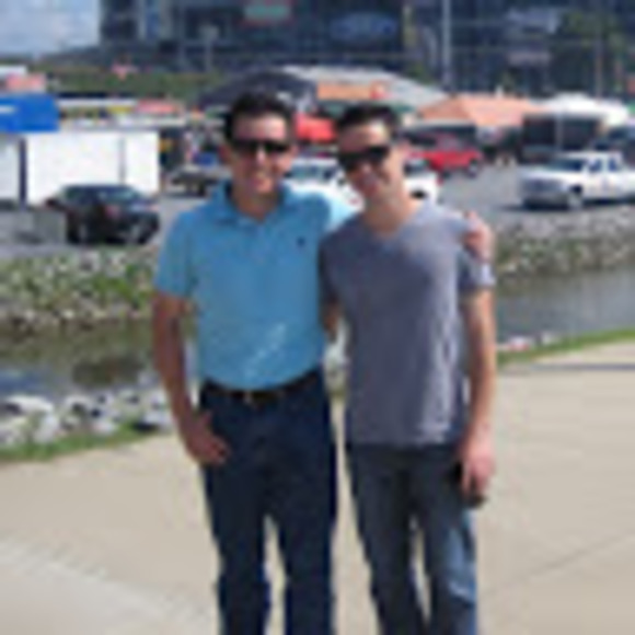 Profile Picture of Scott Waldman (@stw121191) on Poshmark