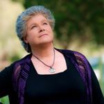 Profile Picture of Andrea Perron (@andreaperronofficial) on Instagram