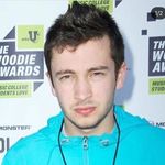 Profile Photo of Tyler Joseph (I Guess) (@constant_tyler_joseph) on Instagram