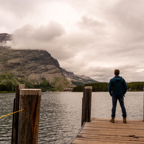 Profile Picture of J Gerner (@gernergrant) on Poshmark