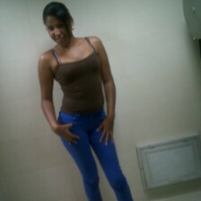 Profile Picture of Karla Fajardo (@karlafajardo87) on Twitter