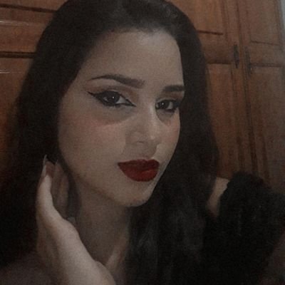 Profile Picture of Atrouxado_ano (@LucyMelo00) on Twitter