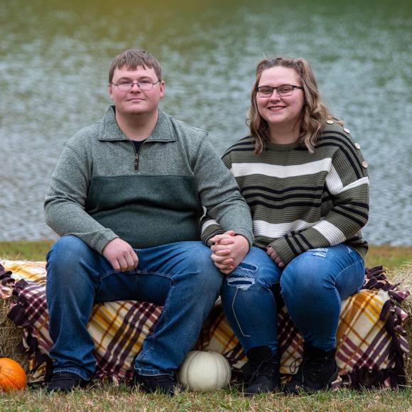 Profile Picture of Katelynn Philbrick (@philbrickk) on Poshmark