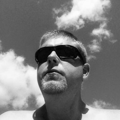 Profile Picture of Ellis Crew (@elliscrew1) on Twitter