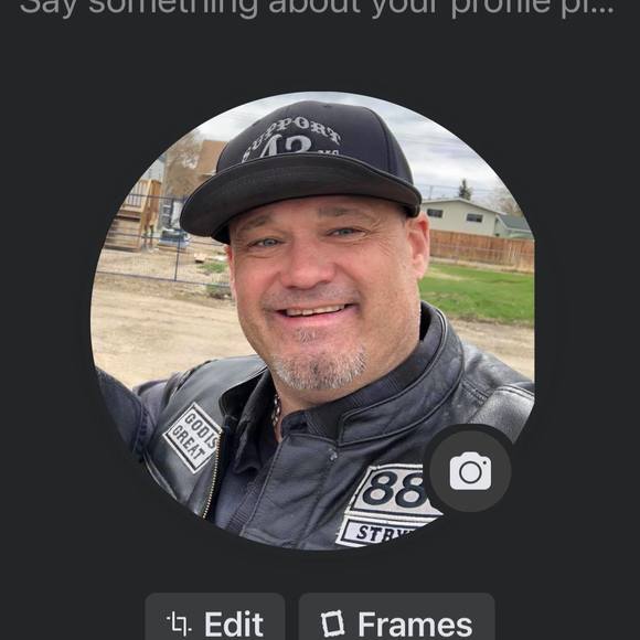 Profile Picture of Derrek Neudorf (@derrek13) on Poshmark