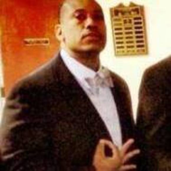 Profile Picture of Ronald Telfair (@rtelfair1971) on Poshmark