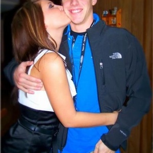 Profile Picture of Robby Huff (@robby_huff_is_gay) on Myspace