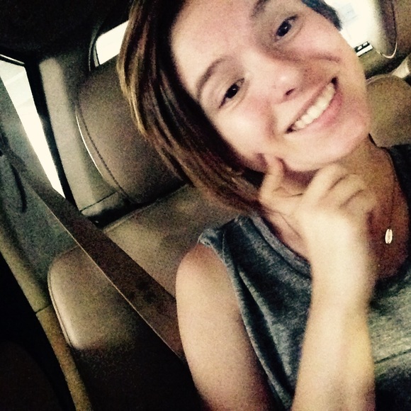 Profile Picture of Kylee Dominguez (@kylee_dominguez) on Poshmark