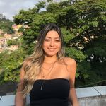 Profile Picture of 𝙸𝚜𝚊𝚋𝚎𝚕𝚕𝚎 𝙳𝚞𝚖𝚘𝚗𝚝 🧿 (@isabellesdumont) on Instagram