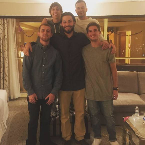 Profile Picture of Anthony Dinenno (@_dinenno) on Poshmark