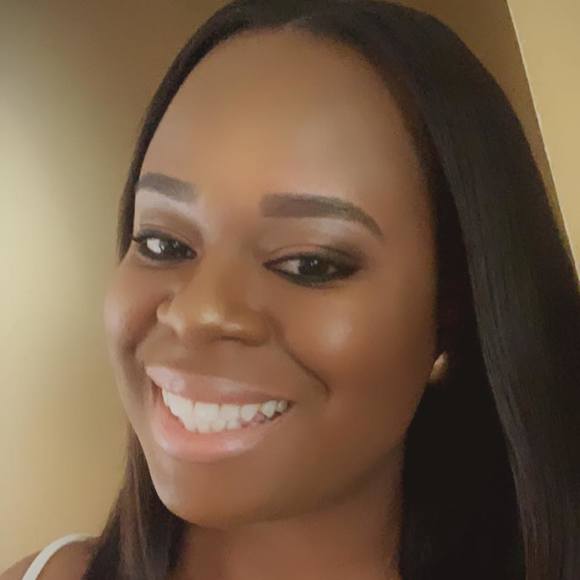 Profile Picture of Rachel Altidor (@rachellove5) on Poshmark