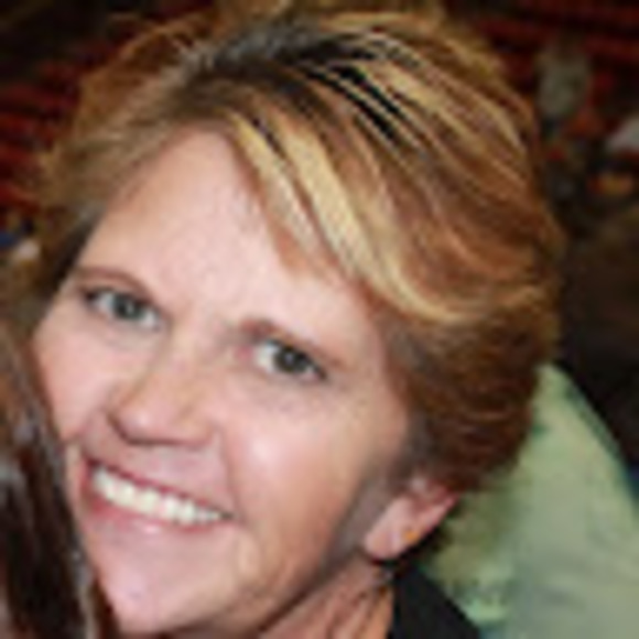 Profile Picture of Char Decino (@azgirlchar) on Poshmark