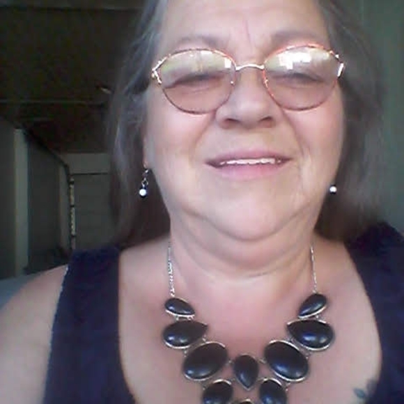 Profile Picture of Nancy Bodolay (@nancybodolay) on Poshmark